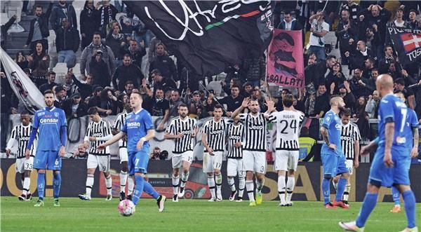 لقطة من مباراة يوفنتوس و إمبولي