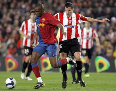 لقطة من لقاء بلباو وبرشلونة في الدورى المحلى