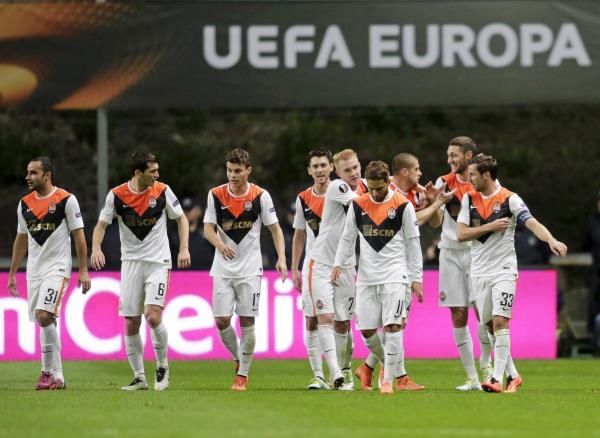 2016-04-07t200808z_704295121_gf10000375119_rtrmadp_3_soccer-europa-bra-don_reuters