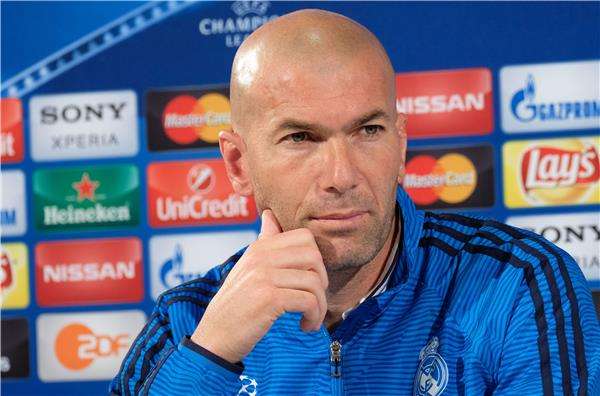 الفرنسي زين الدين زيدان