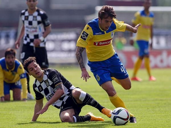 من أرشيف مباريات الفريقين