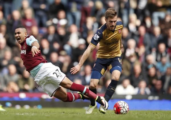 2016-04-09t133044z_103210244_mt1aci14344051_rtrmadp_3_soccer-england-whu-ars_reuters