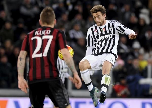 2015-11-21t201103z_745855102_gf20000069088_rtrmadp_3_soccer-italy_reuters