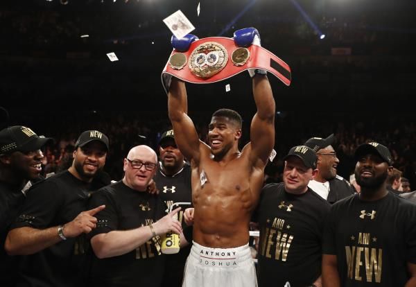 2016-04-09t223058z_103242658_mt1aci14345350_rtrmadp_3_boxing-england_reuters