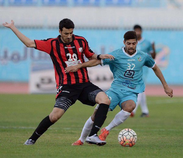 لقطة من مباريات الدوري الكويتي