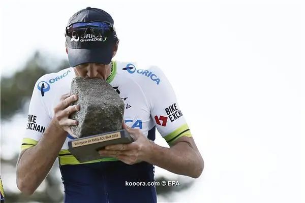 ?i=epa%2fathletics%2f2016-04%2f2016-04-10-05253045_epa