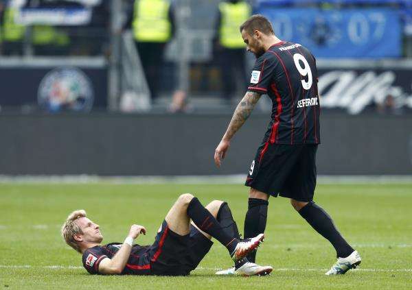 2016-04-09t155509z_453123466_lr2ec49187mas_rtrmadp_3_soccer-germany_reuters