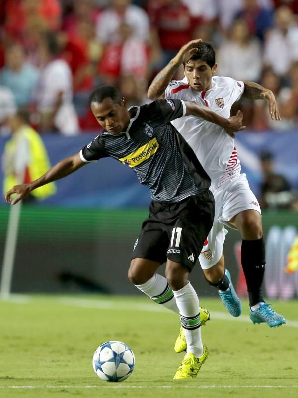 2015-09-15t194859z_674992279_gf10000207219_rtrmadp_3_soccer-champions-sev-mon_reuters