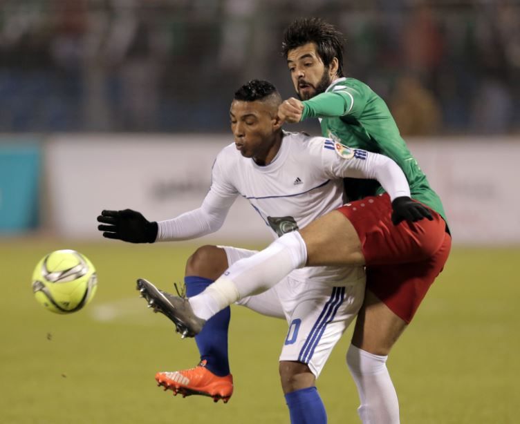 من لقاء الذهاب بين الوحدات وذات راس 