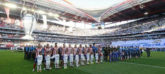 صورة لنهائي بين الريال و الاتليتيكو