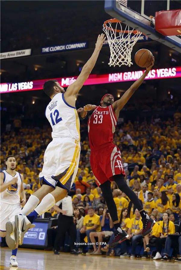 ?i=epa%2fbasketball%2f2016-04%2f2016-04-16-05262759_epa