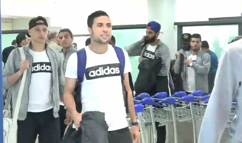 وصول الزمالك الى الجزائر