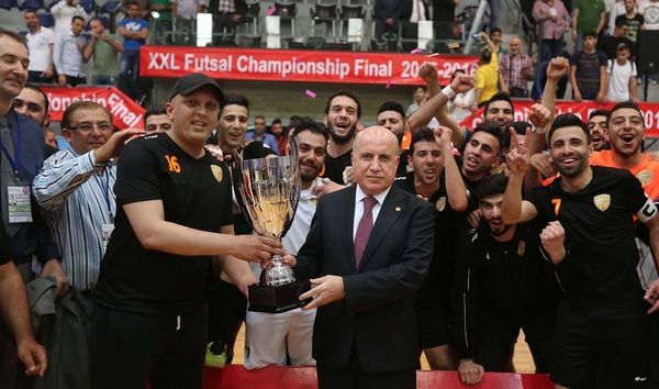 لاعبو الميادين