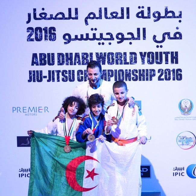 عائلة بوقفة الجزائرية  الذهبية