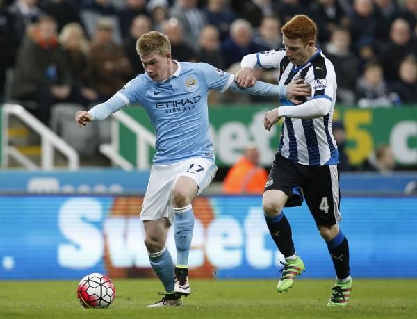 2016-04-19t195530z_104097330_mt1aci14355627_rtrmadp_3_soccer-england-new-mci_reuters