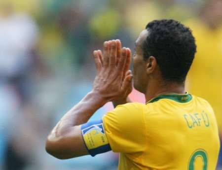 2006-06-18t182352z_01_wcyh124_rtridsp_2_sport-soccer-world