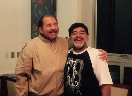 مارادونا و دانييل أورتيجا