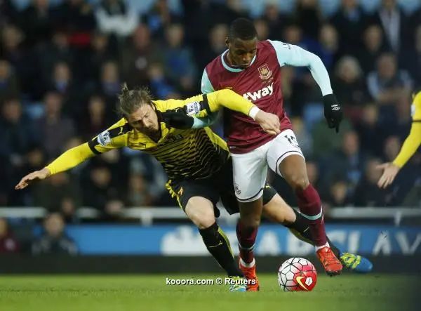 ?i=reuters%2f2016-04-20%2f2016-04-20t190943z_104180983_mt1aci14356475_rtrmadp_3_soccer-england-whu-wat_reuters