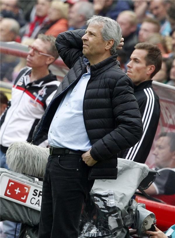 لوسيان فافري 