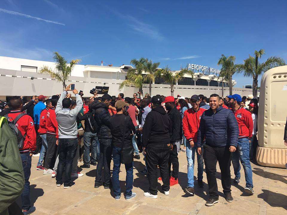 جماهير  الوداد البيضاوي تستقبل اللاعبين