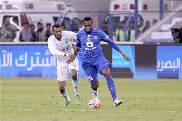 من لقاء الذهاب بين الفريقين