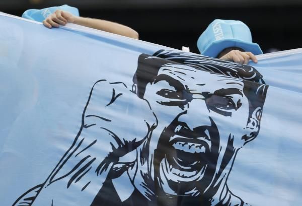 2014-06-19t180501z_1667559323_tb3ea6j1gv0e0_rtrmadp_3_soccer-world-m23-uru-eng_reuters