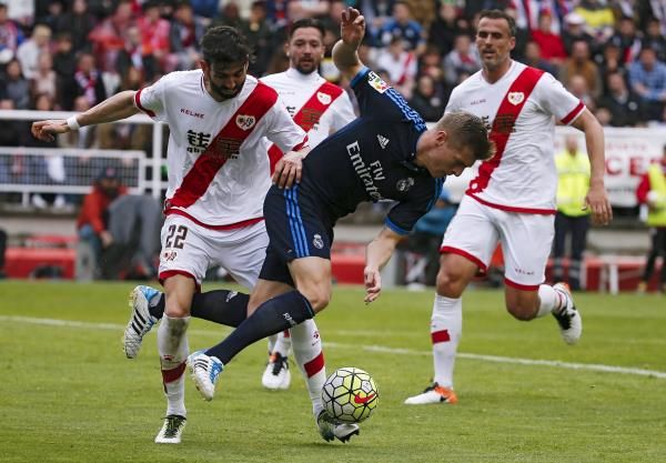 2016-04-23t161729z_1702332172_gf10000393236_rtrmadp_3_soccer-spain_reuters