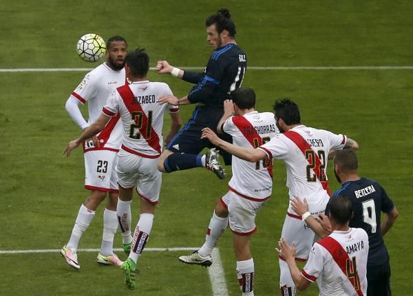 بيل يسجل هدف الريال