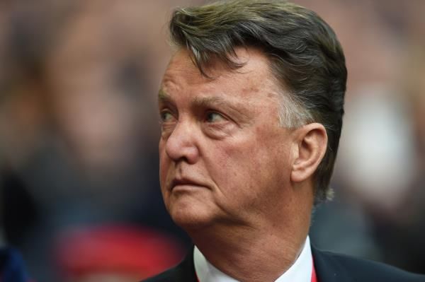 لويس فان جال من مباراة ايفرتون