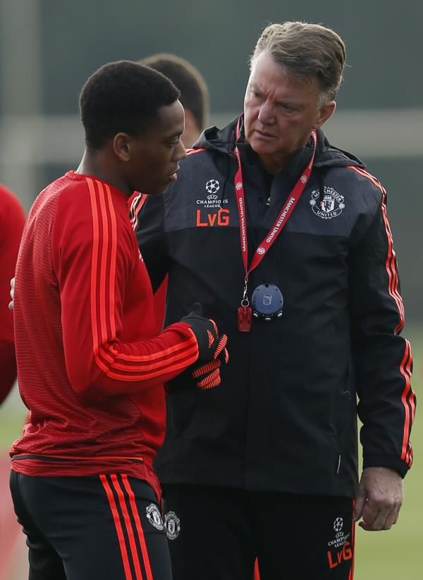 فان جال ومارسيال