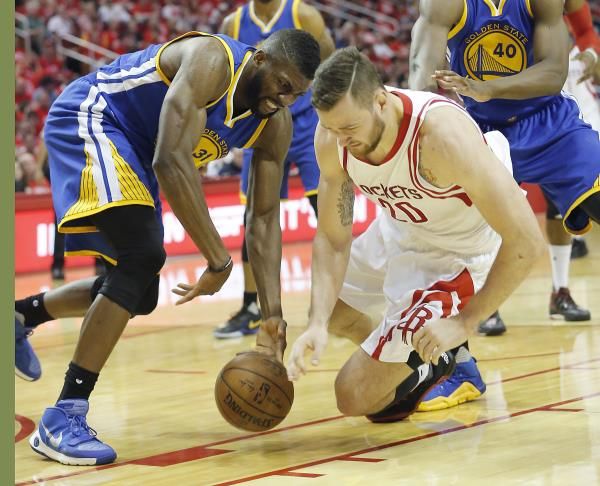 2016-04-24t211814z_691770629_nocid_rtrmadp_3_nba-playoffs-golden-state-warriors-at-houston-rockets_reuters