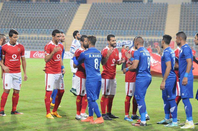 لقطة من مباراة الذهاب 