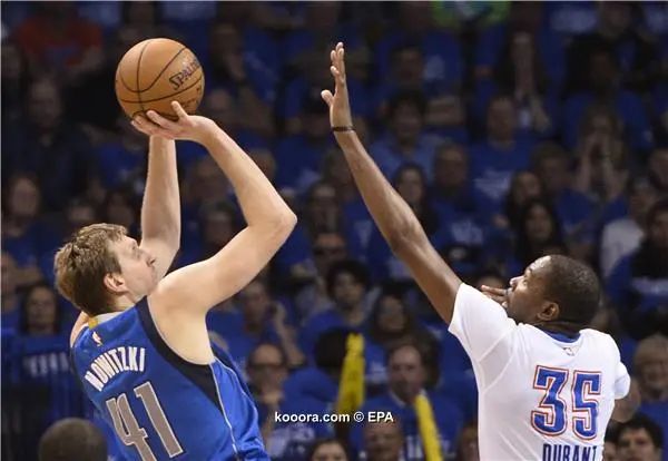 ?i=epa%2fbasketball%2f2016-04%2f2016-04-26-05277507_epa