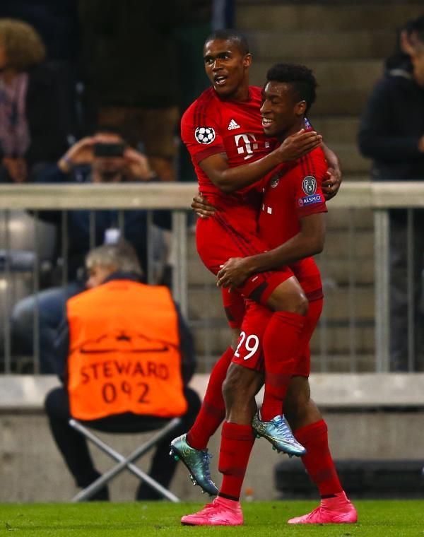 دوجلاس كوستا وكومان