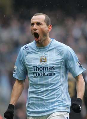 الـبـلـغـــاري مـارتـــن بـيـتـــــروف