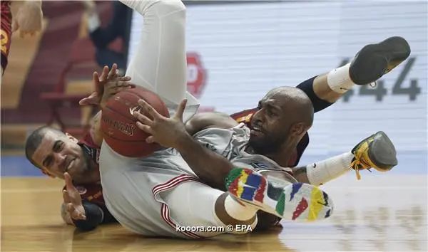?i=epa%2fbasketball%2f2016-04%2f2016-04-27-05280213_epa