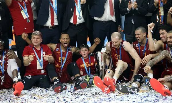 ?i=epa%2fbasketball%2f2016-04%2f2016-04-27-05280274_epa