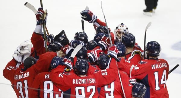 2016-04-29t034847z_85899540_nocid_rtrmadp_3_nhl-stanley-cup-playoffs-pittsburgh-penguins-at-washington-capitals_reuters