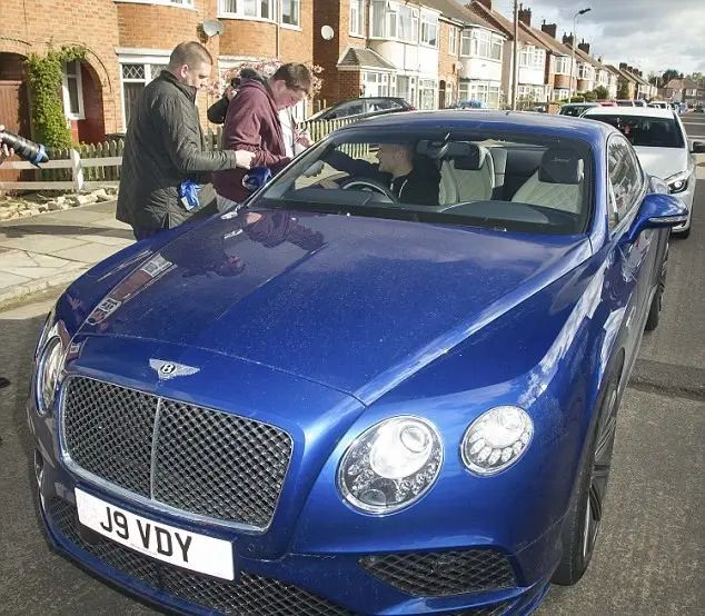 ?i=ahmedsalmanuae%2f33a4cb7300000578-0-image-a-1_1461924394584+(2)