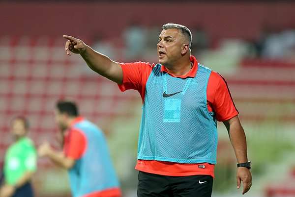 كوزمين أولارويو من مباراة بني ياس