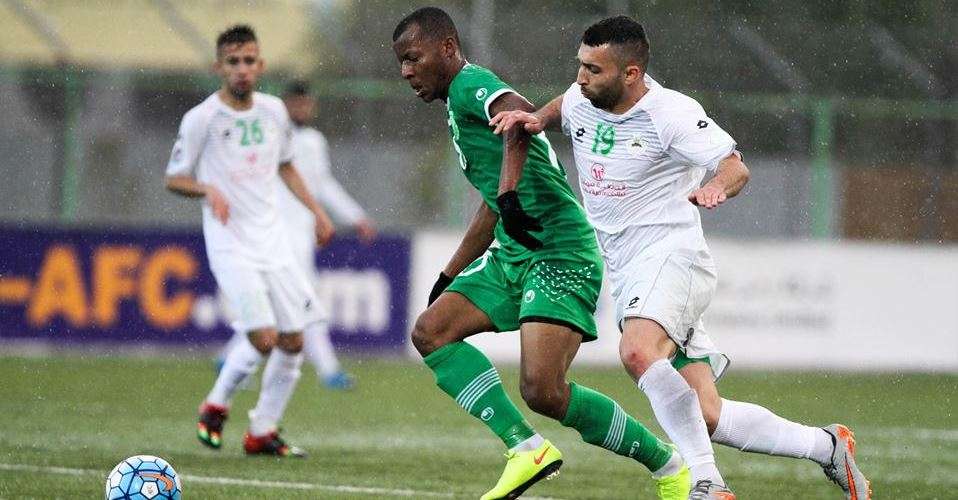 لقطة من مباراة الظاهرية و العروبة العُماني