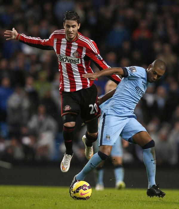 2015-01-01t171300z_425196220_gm1eb12039o01_rtrmadp_3_soccer-england_reuters