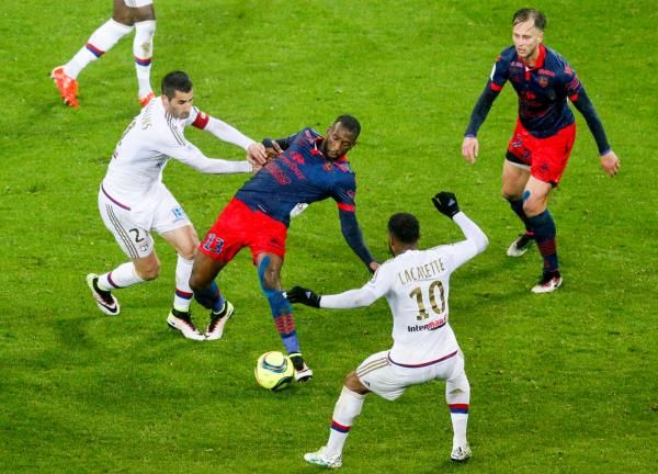 2016-04-30t201752z_1498127259_s1betbkidcaa_rtrmadp_3_soccer-france_reuters