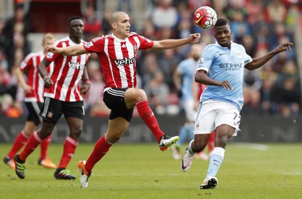 2016-05-01t170113z_105123673_mt1aci14366654_rtrmadp_3_soccer-england-sou-mci_reuters