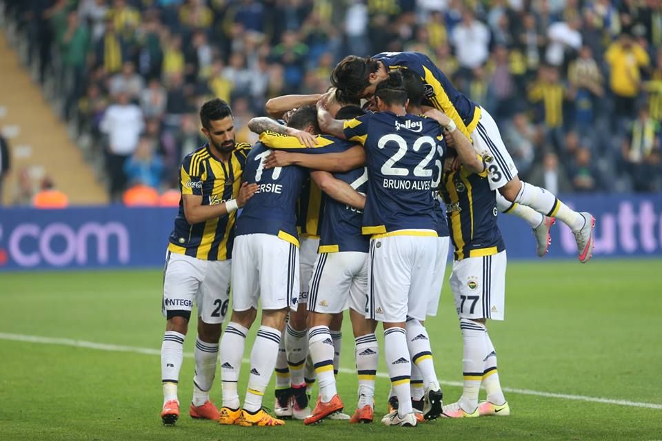 من مباراة فناربخشة وغازي عنتاب