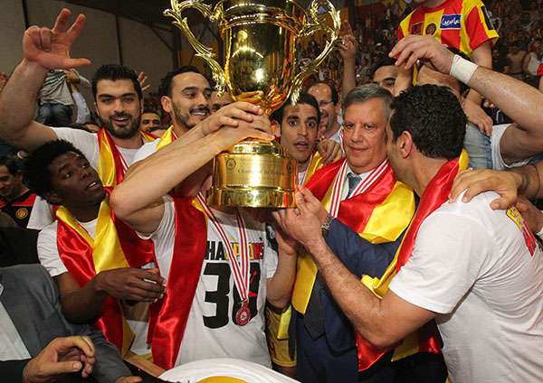 الترجي الرياضي بعد تتويجه السبت الماضي بلقب الدوري التونسي لكرة اليد