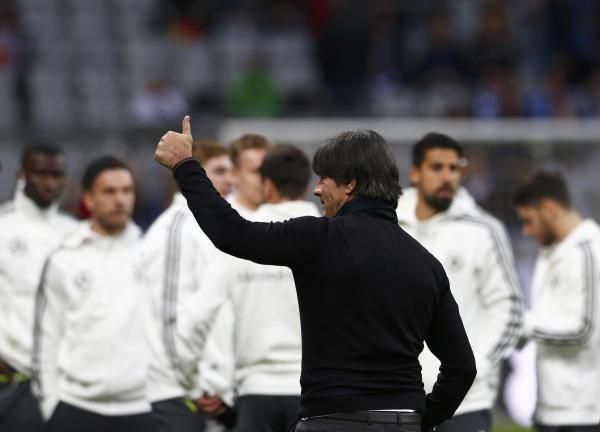 2016-03-29t175235z_760270621_lr1ec3t1dncbh_rtrmadp_3_soccer-friendly-deu-ita_reuters