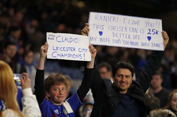 جماهير ليستر تشكر رانييري