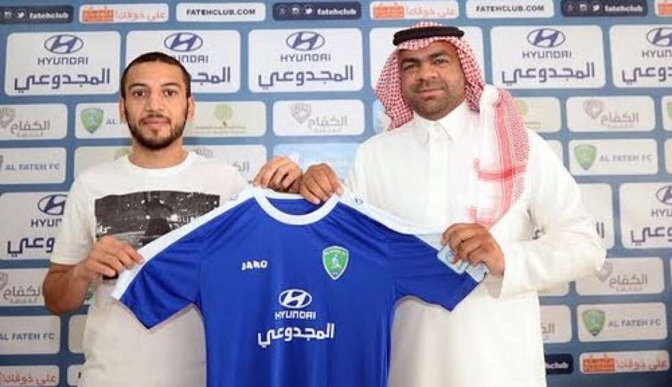 مدير الاحتراف بنادي الفتح خالد السعود مع حمد الجهيم