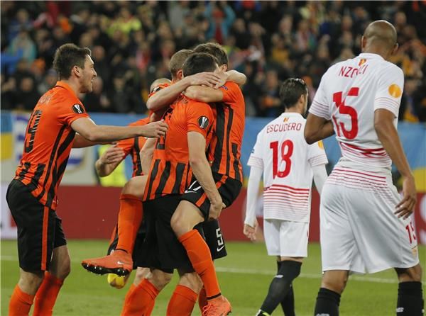 شاختار و اشبيلية فى الذهاب 